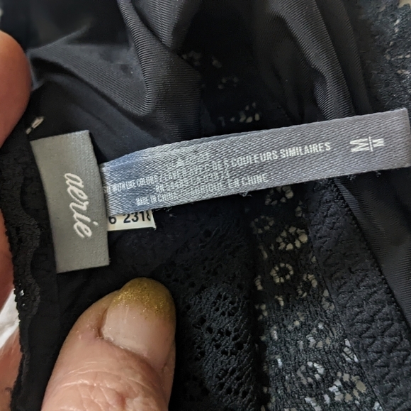 AERIE Black Lace Bralette Wireless Tie Straps M Dark Coquette lingerie - Picture 7 of 7